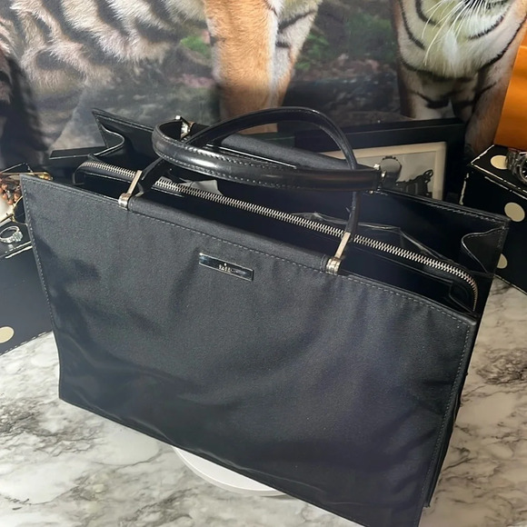 GUCCI LAPTOP BAG / BUSINESS BAG. NYLON WITH LEATHER STRAPS WITH BOX AND DUST BAG - Picture 5 of 16